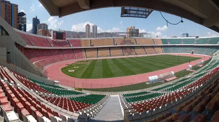 Estadio Hernando Siles. Foto: Victor Gutierrez/La Prensa