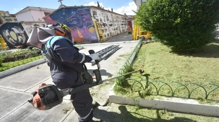 Empiezan los arreglos en el Cementerio General de La Paz para finales de octubre.