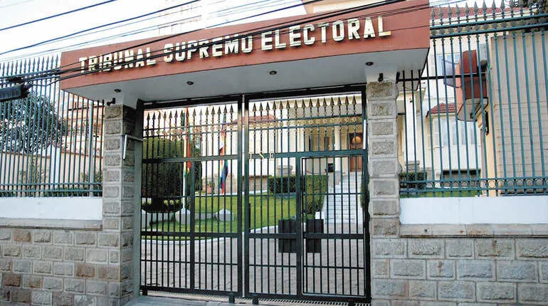 El TSE, según Quispe, aplicará esta disposición al momento de inscribir candidaturas para los comicios generales.