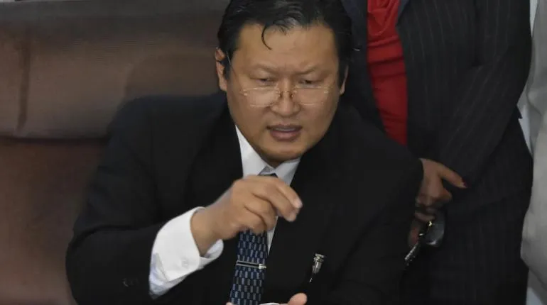 Chi Hyun Chung precandidato a la presidencia
