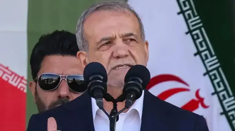 / Masoud Pezeshkian, presidente de Irán anunció el fin de la Guerra de los 12 días. Foto: AFP